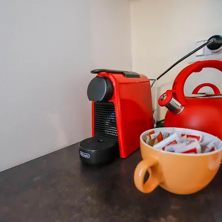 Moderno In Zona Pedonale Chivasso