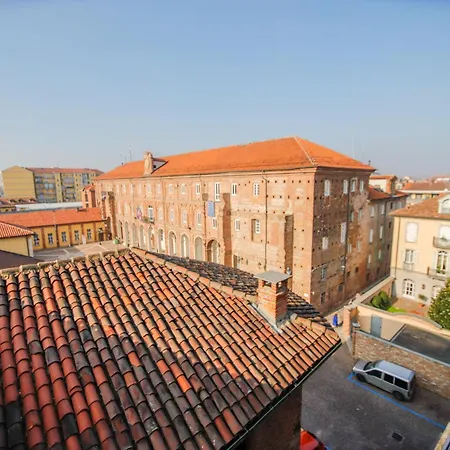 Moderno In Zona Pedonale